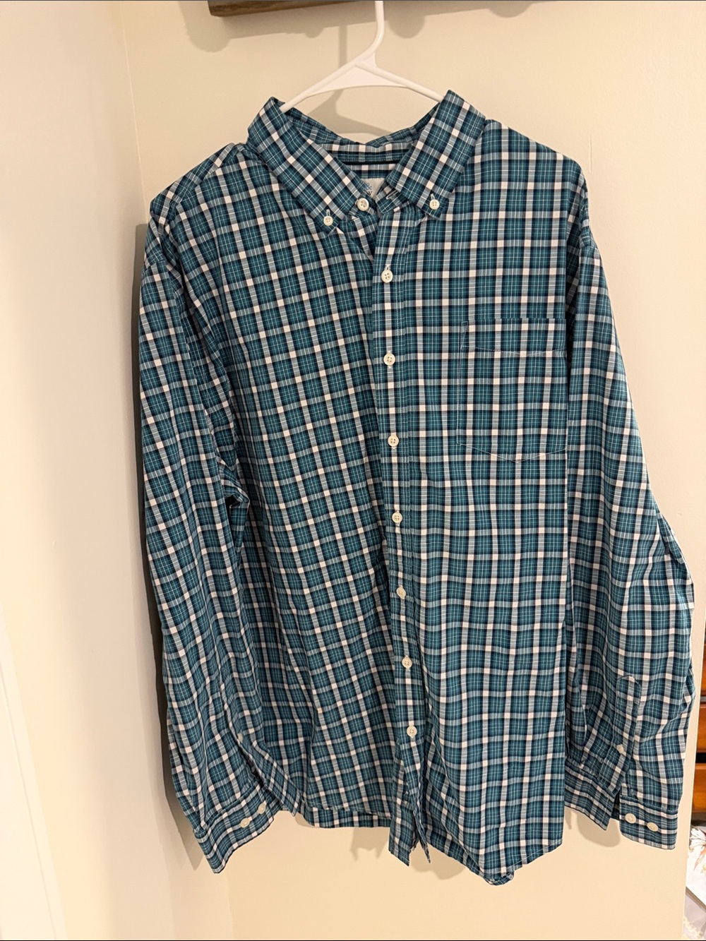 croft & barrow Teal and White Plaid Button-Down Shirt